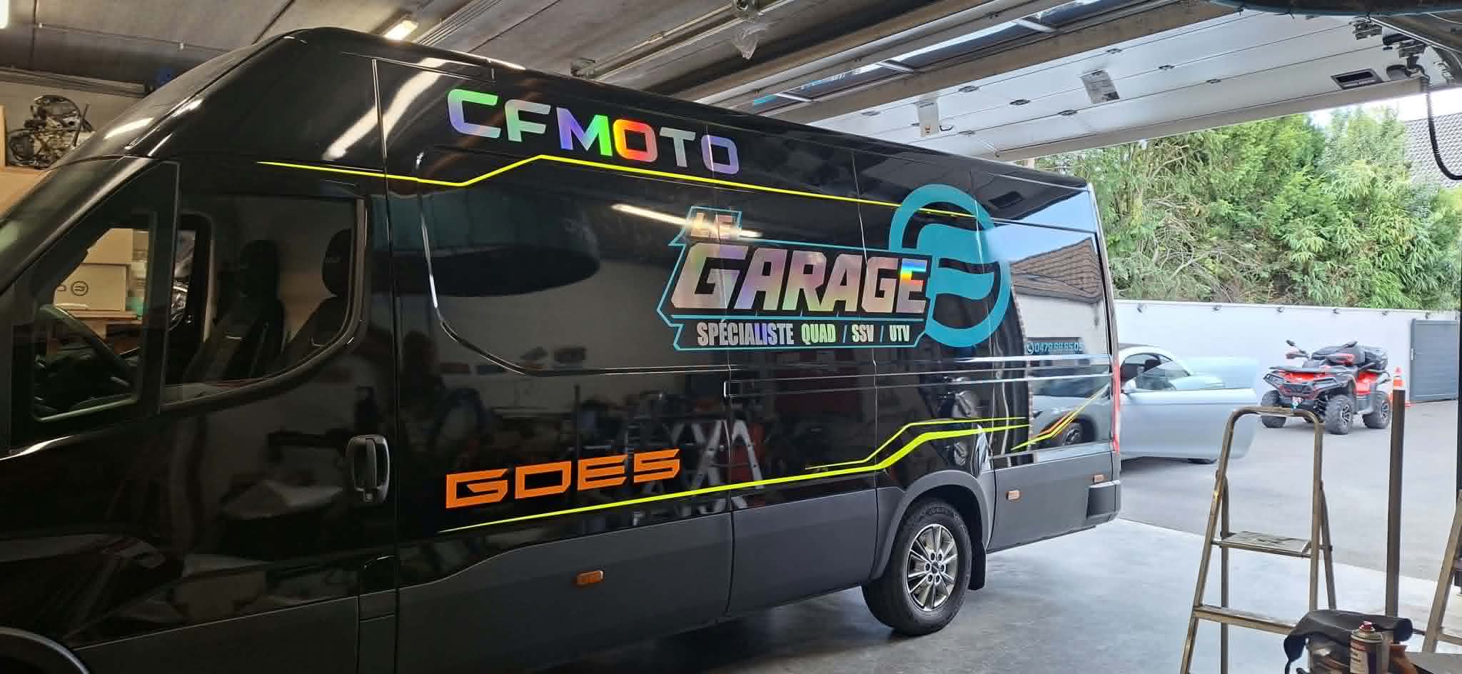 Lettrage véhicule Apex Graphics